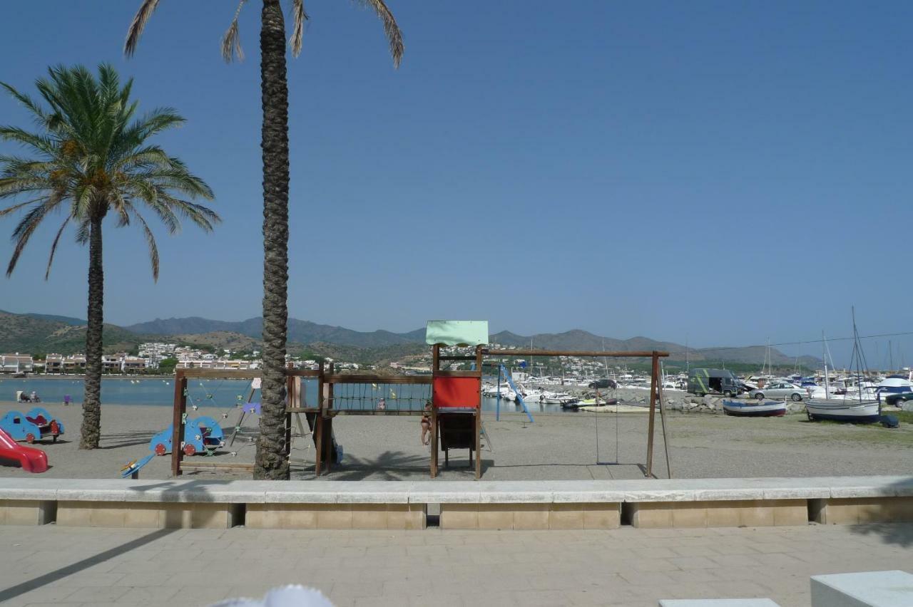 Ferienwohnung Platja Del Port Llança Exterior foto
